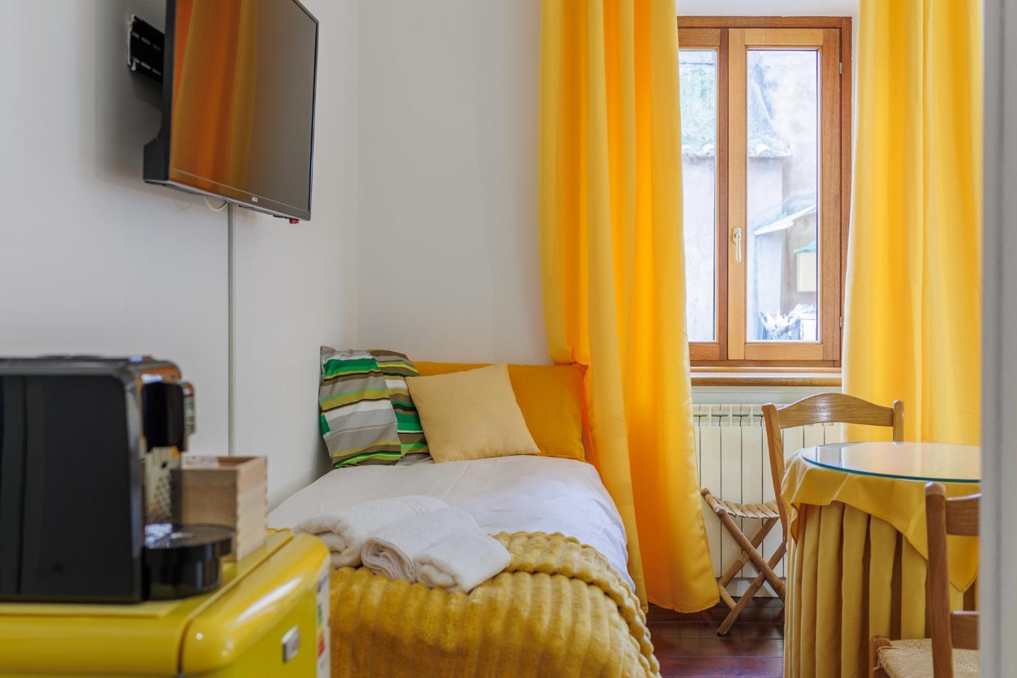 Bed and Breakfast La Torretta Тускания Экстерьер фото