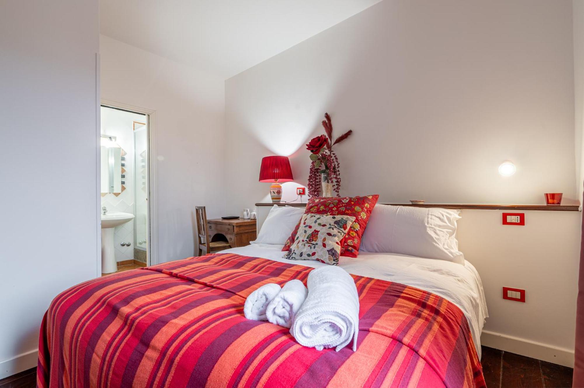 Bed and Breakfast La Torretta Тускания Экстерьер фото
